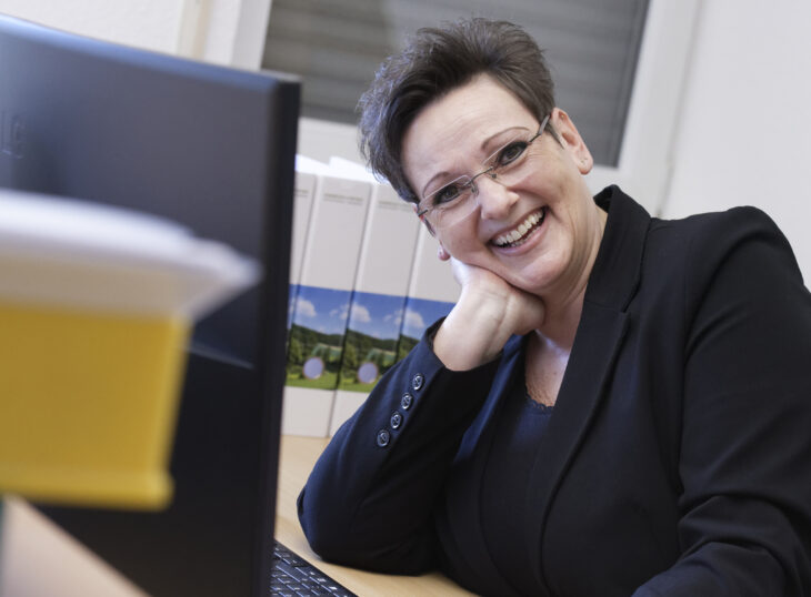 Mitarbeiterbild von Karin Glänzel